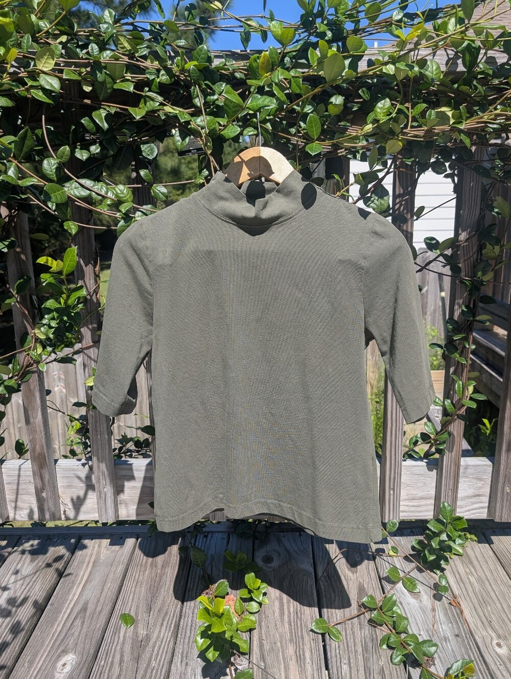 Zara Top Size L Green Mint Cropped Short Sleeve Mock Turtleneck Fitted Boho